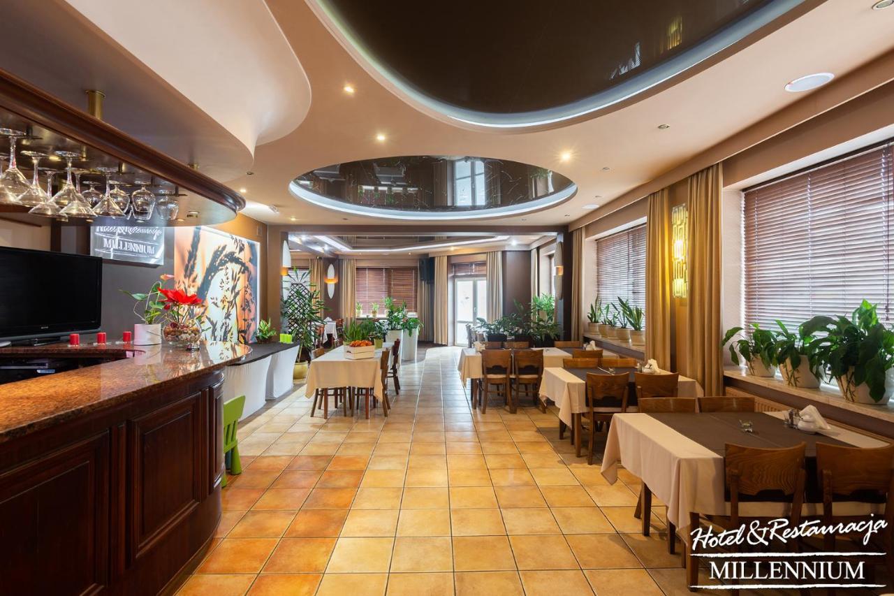 Hotel Millennium Przasnysz Extérieur photo