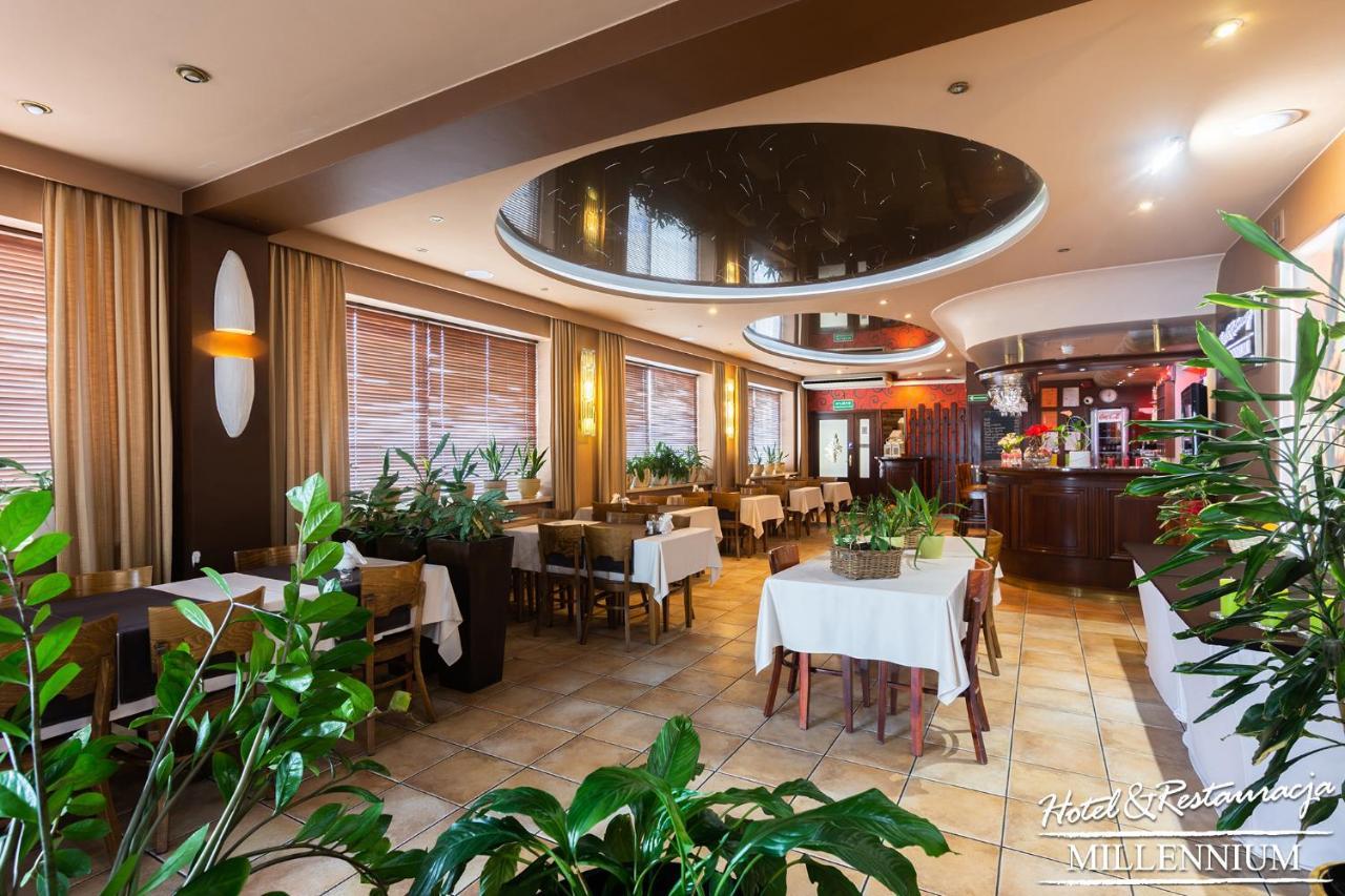 Hotel Millennium Przasnysz Extérieur photo