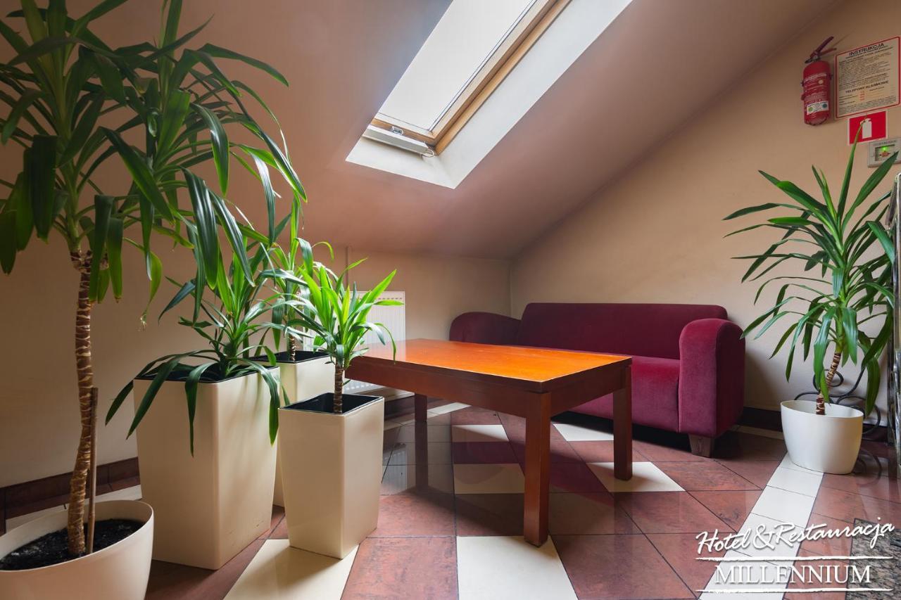 Hotel Millennium Przasnysz Extérieur photo