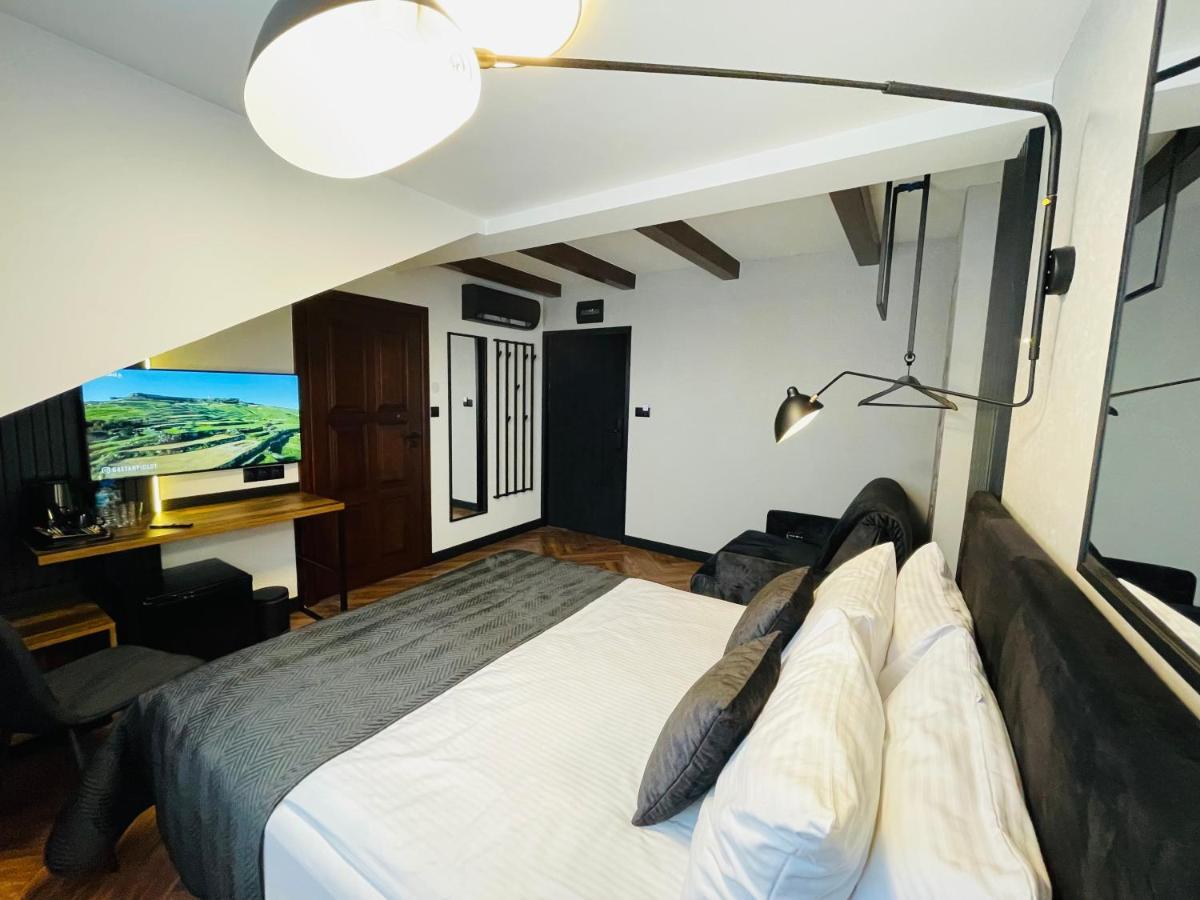 Hotel Millennium Przasnysz Extérieur photo